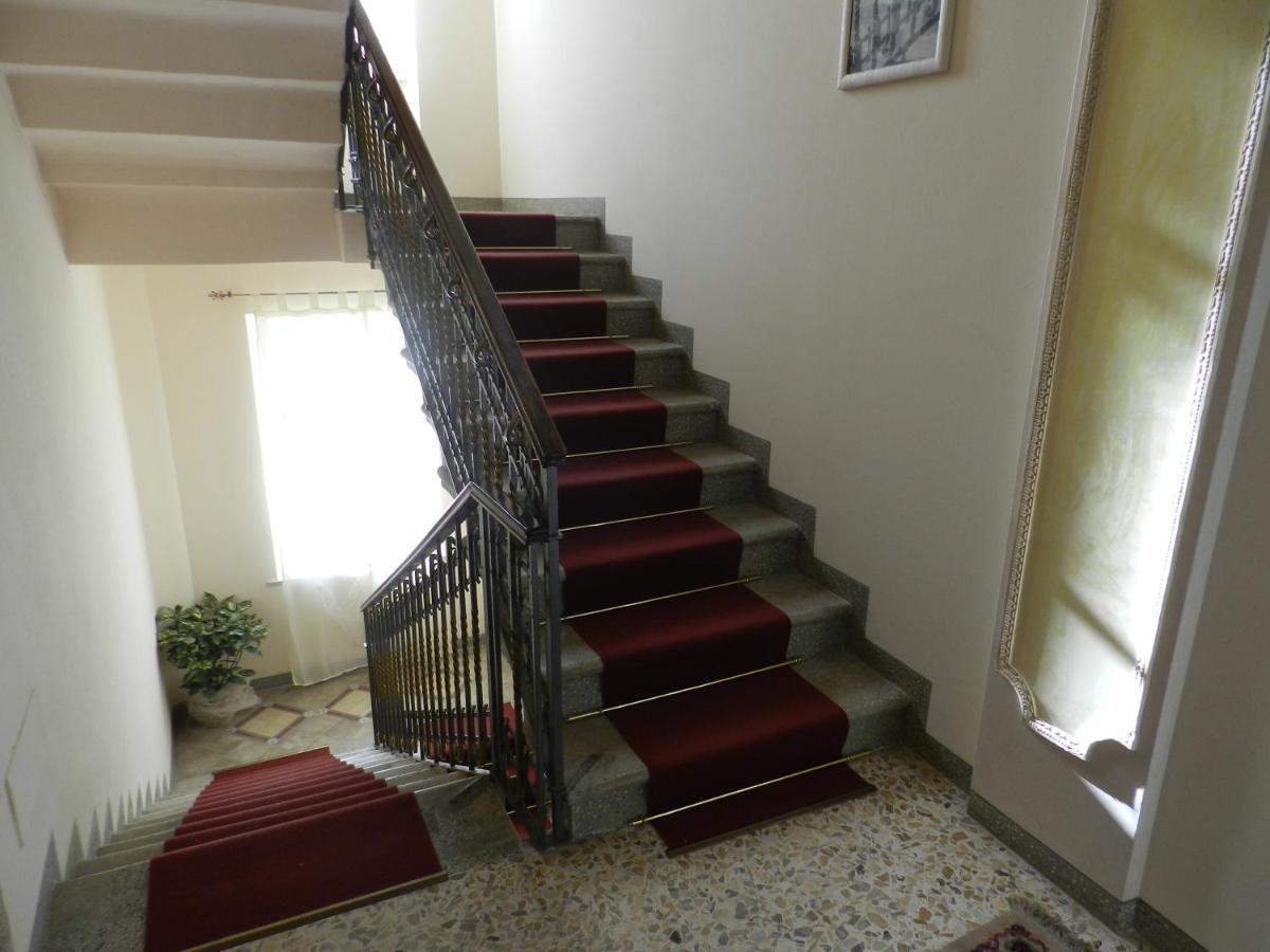 Residenza Villa Maria Roncola Exterior foto